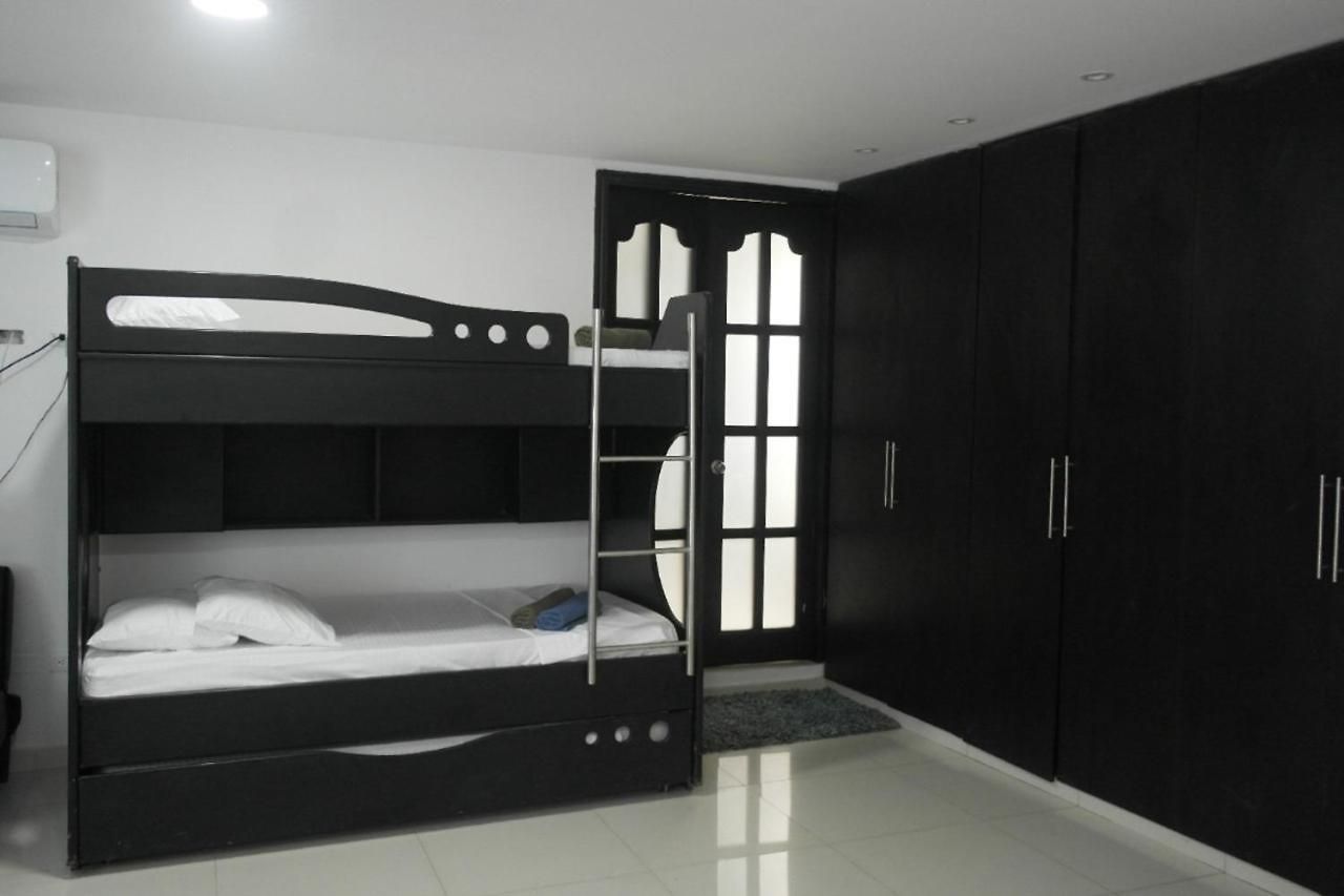 Pensión In Guest - C4-l Close To The Sea With Private Jacuzzi Cartagena