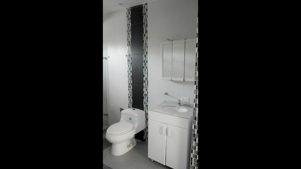 In Guest - C4-l Close To The Sea With Private Jacuzzi Pensión Cartagena