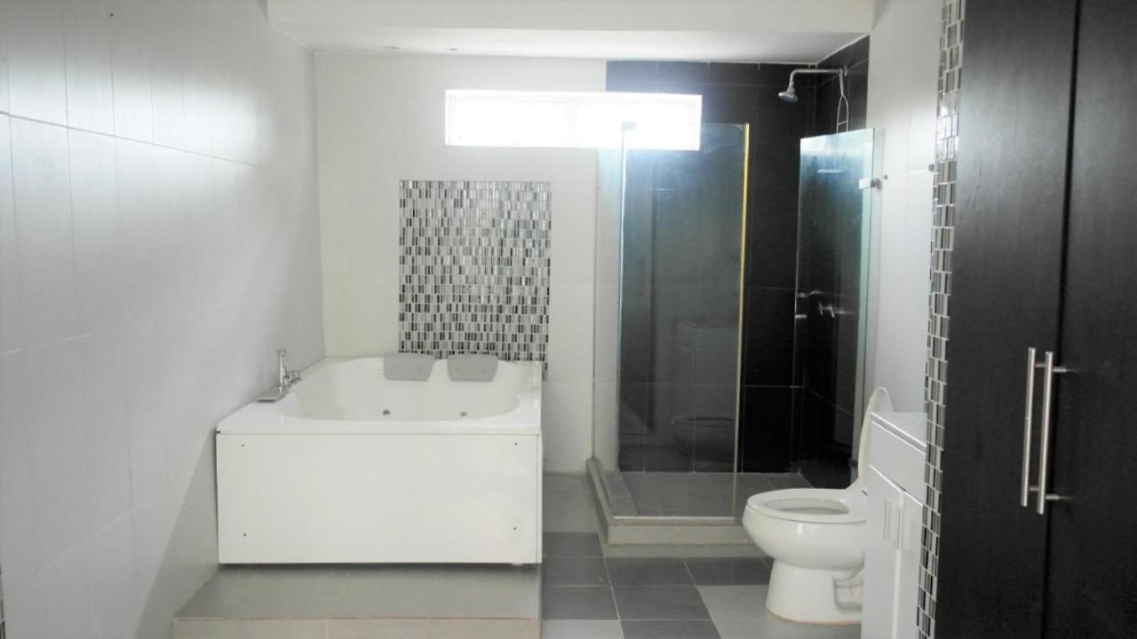 In Guest - C4-l Close To The Sea With Private Jacuzzi