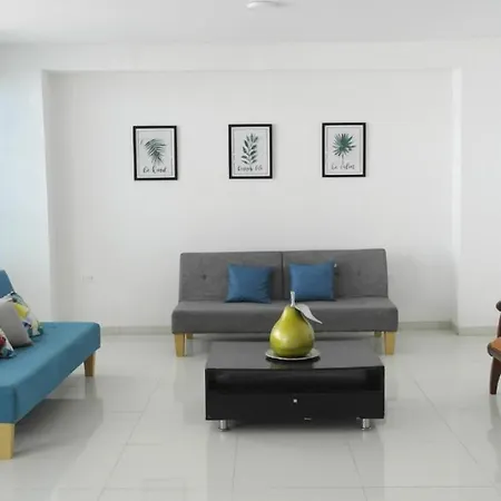 Pensión In Guest - C4-l Close To The Sea With Private Jacuzzi Cartagena
