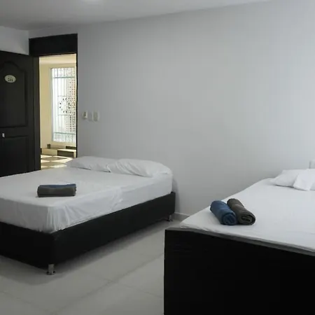 In Guest - C4-l Close To The Sea With Private Jacuzzi Pensión Cartagena